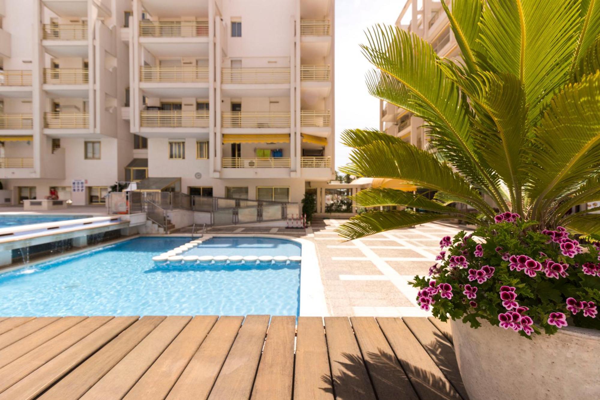 Ferienwohnung Novelty I Arysal 2 Salou Exterior foto